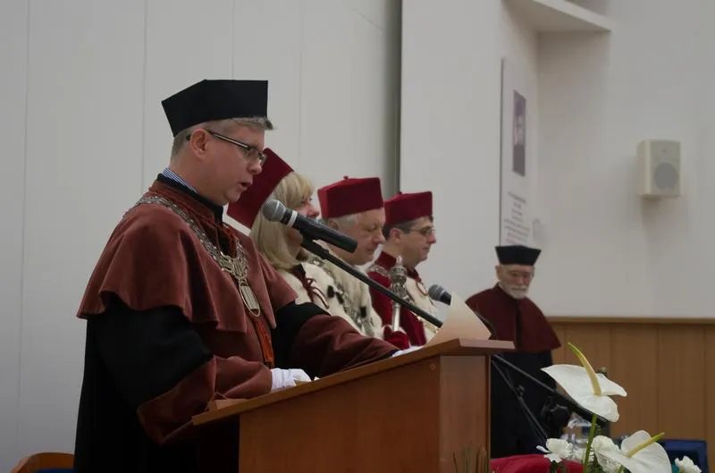 Gdzie znaleźć dr grudnia, okulistę z Lublina? Sprawdź, gdzie przyjmuje!