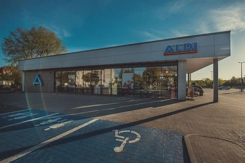 Aktualny stan budowy sklepu