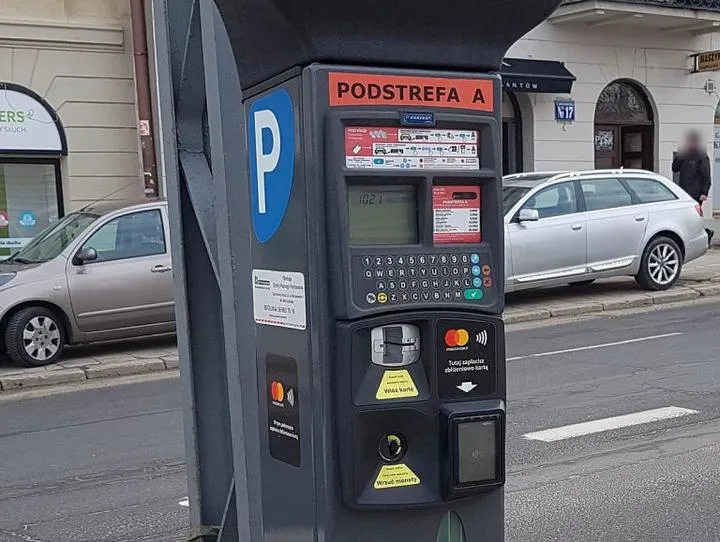 Jak obsługiwać parkomaty