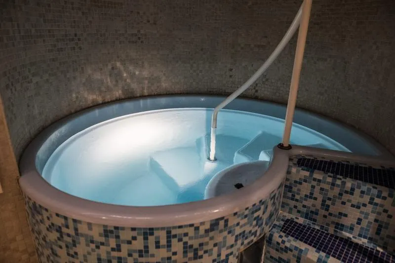 Regulamin czepków na basenie